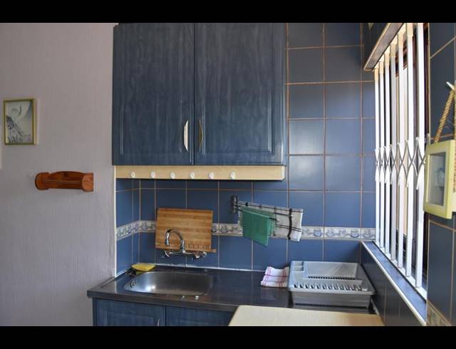 2 BEDROOM TOWNHOUSE FOR SALE IN SCOTTBURGH SOUTH